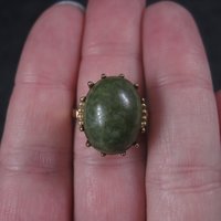 Estate 10K Yellow Gold Nephrite Jade Ring Size 6