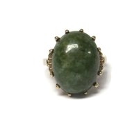 Estate 10K Yellow Gold Nephrite Jade Ring Size 6