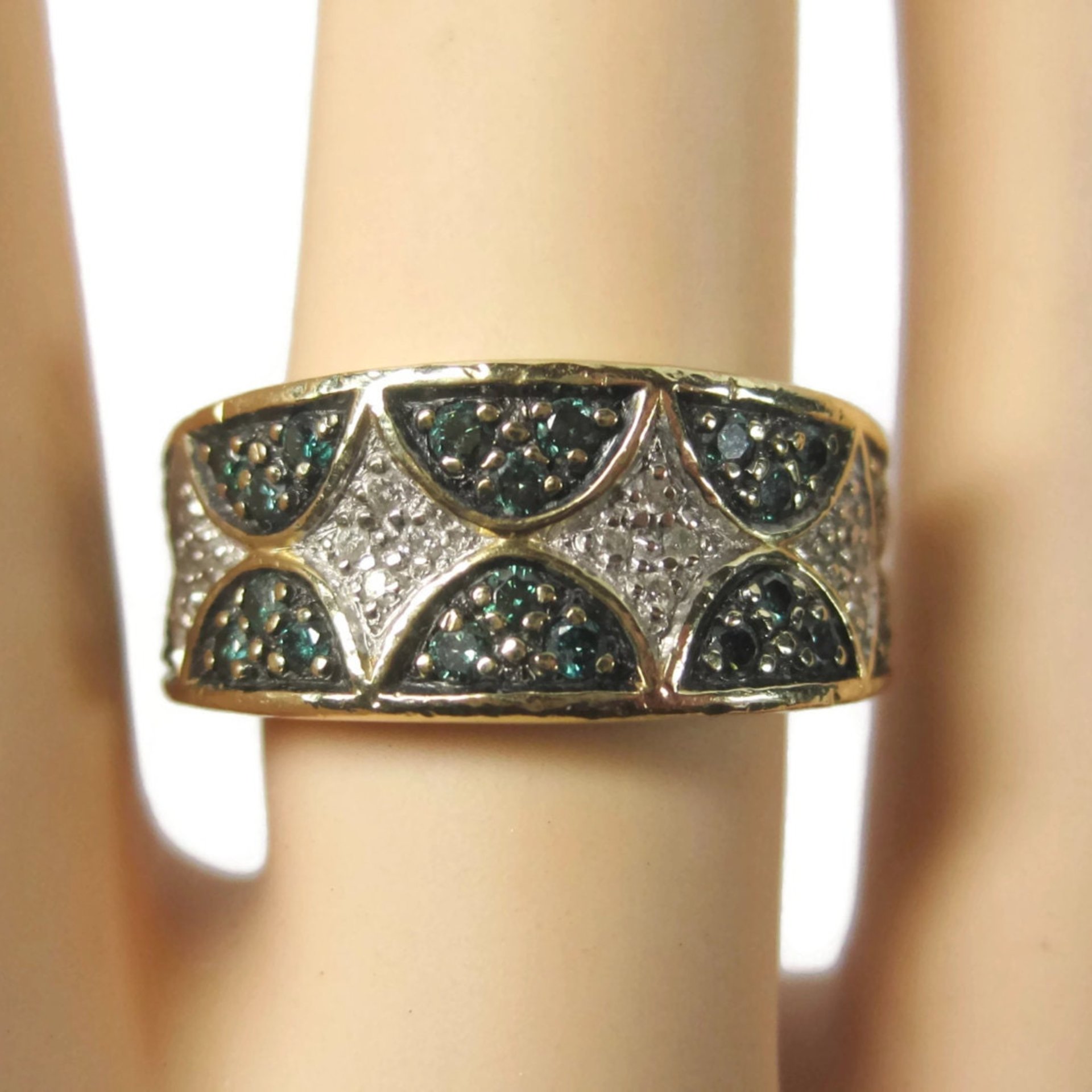 Wide Vintage 14K .42 Carat Blue and White Diamond Band Ring Size 6