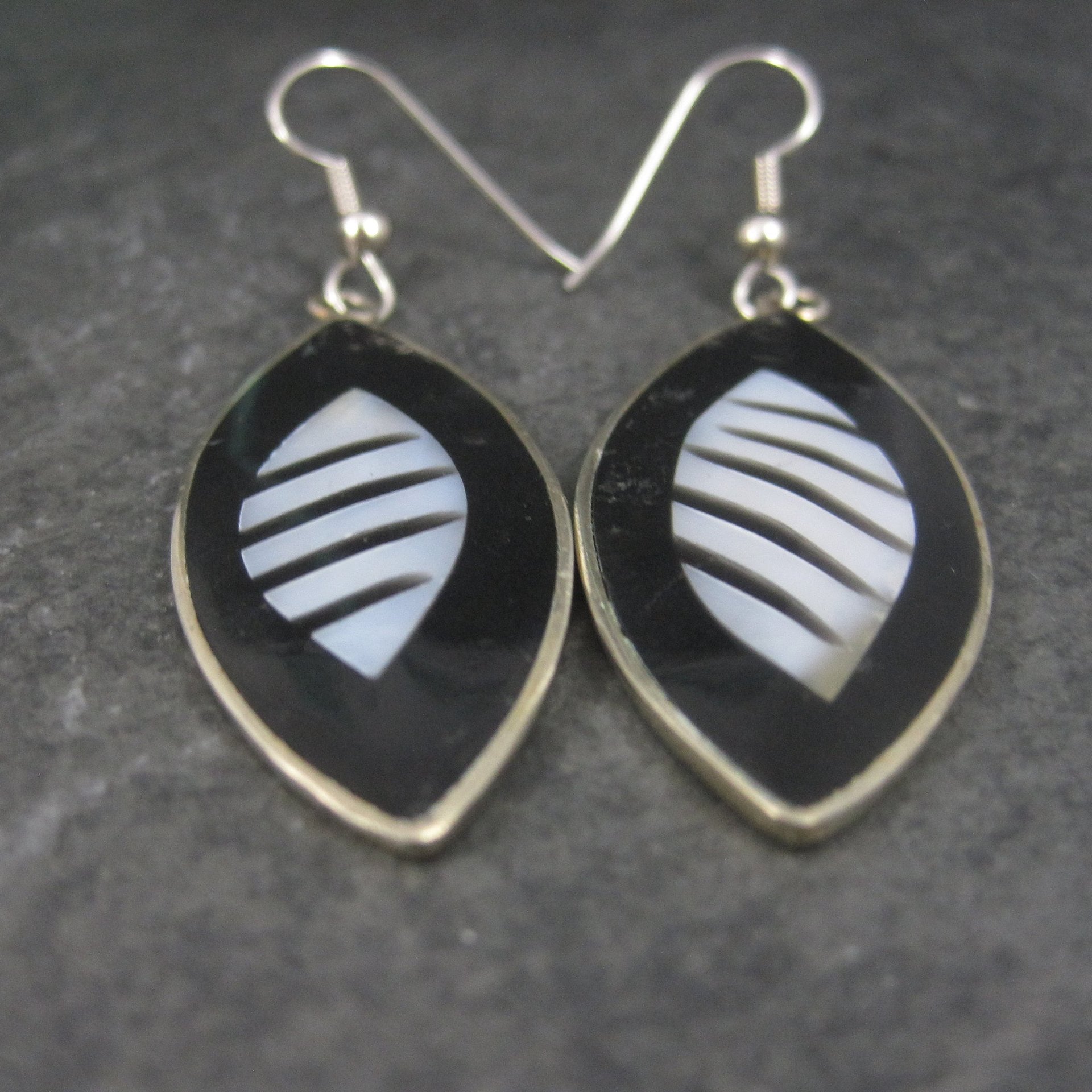Vintage Mexican Alpaca Silver Black White Earrings