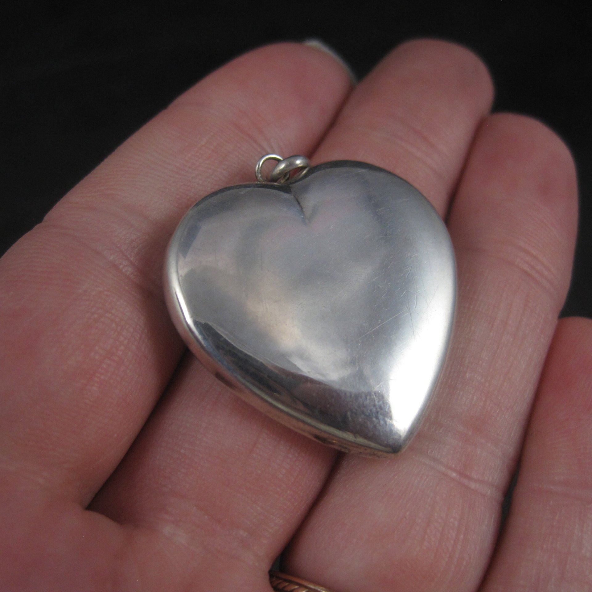 Estate Sterling Dimensional Heart Pendant