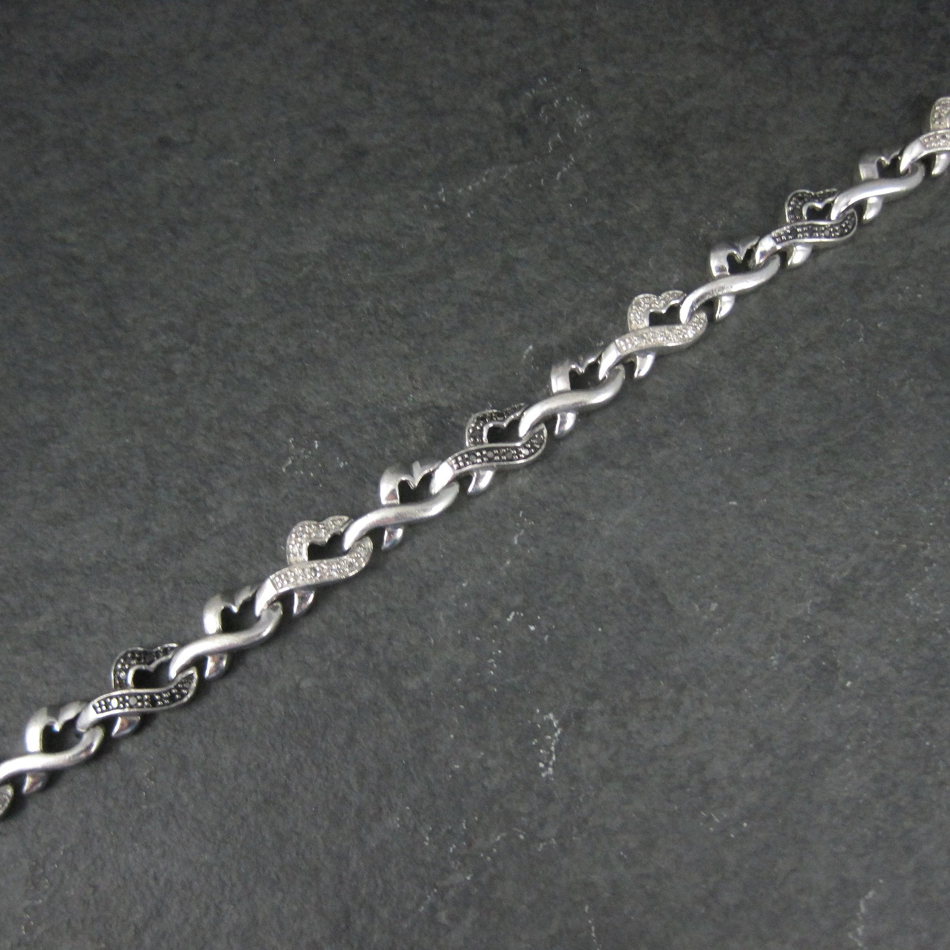 Vintage Sterling Diamond Illusion Heart Bracelet 6.25"