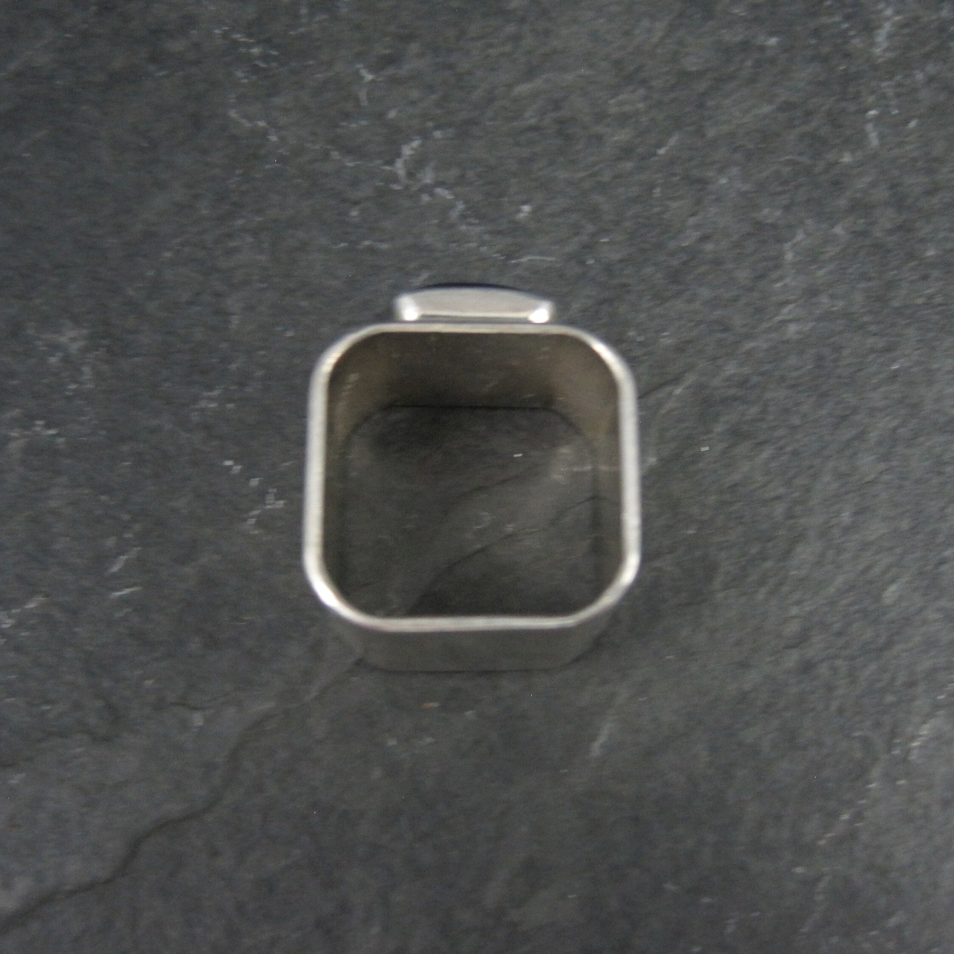 Vintage Sterling Silver Blue Cats Eye Sea Glass Ring Size 8 Square Band