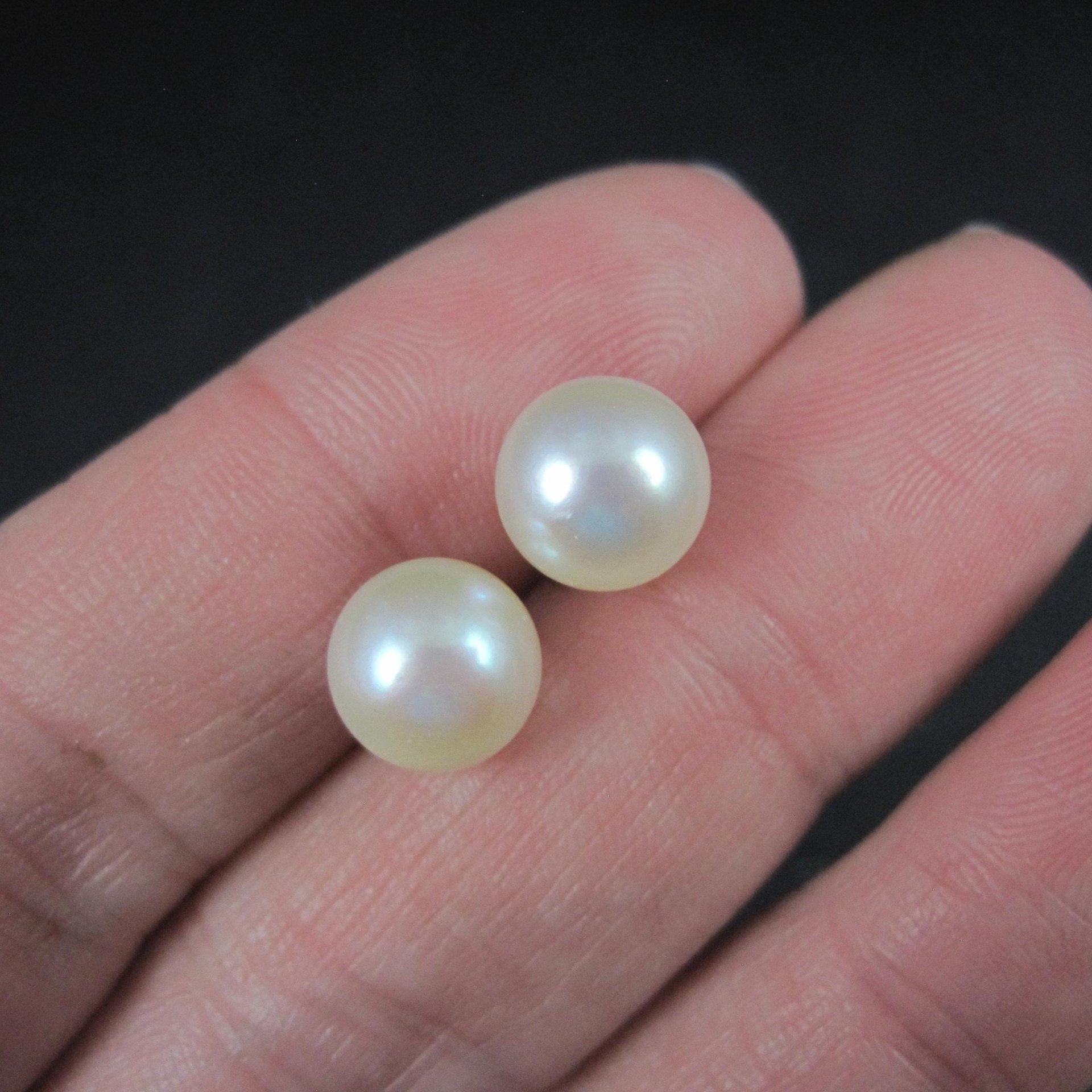14K 8mm Cultured Akoya Pearl Stud Earrings New Old Stock