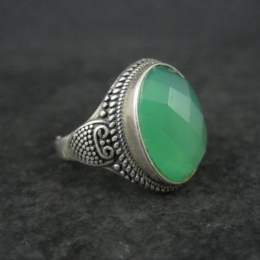 Vintage Sterling Silver Green Chalcedony Ring Size 7