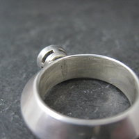 Vintage Carinated Sterling Silver Blue Spinel Ring Size 5.5