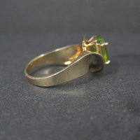 Vintage 10K Yellow Gold Peridot Ring Size 7