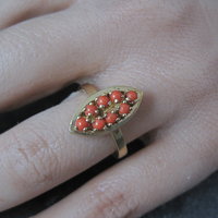 Vintage 14K Yellow Gold Coral Ring Size 6.5