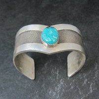 Vintage Navajo Sterling Tufa Turquoise Cuff Bracelet 6.75 Inches