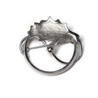 Vintage Reis Sterling Leaf Circle Brooch