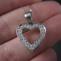 Estate 14K White Gold .25 Carat Diamond Heart Pendant Necklace