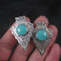 Vintage Sterling Block Turquoise Arrowhead Screw Back Earrings