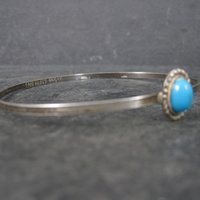 Dainty Vintage Southwestern Sterling Turquoise Bangle Bracelet 7.5 Inches