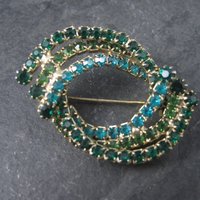 Vintage Green Glass Rhinestone Brooch