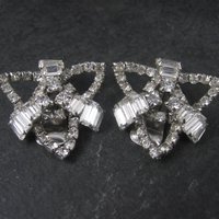 Large Vintage Clear Rhinestone Clip On Earrings