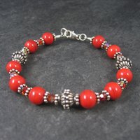 Red Glass and Crystal Bead Bracelet 7.5 Inches