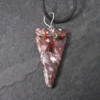 Vintage Carved Arrowhead Fetish Pendant Necklace