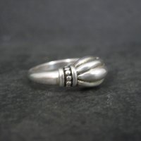 Vintage Sterling Ribbed Dome Ring Size 8