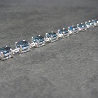 Vintage Sterling 29 Carat Blue Topaz Bracelet 7.5 Inches