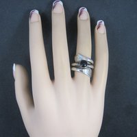 Vintage Sterling Black Wrap Ring Size 7