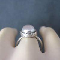 Simple 90s Sterling Rose Quartz Ring Size 7.75