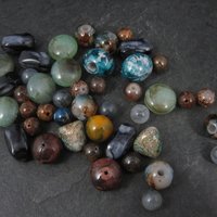 Destash Plastic Bead Mix 61g