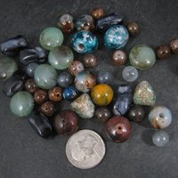 Destash Plastic Bead Mix 61g