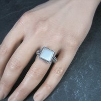 Vintage Sterling Silver Mother of Pearl Ring Size 7