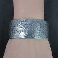 January Birthday Cuff Bracelet Salisbury Pewter 6.5 Inches