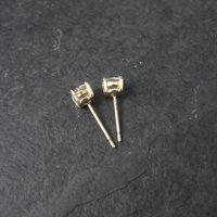 Vintage 14K Cz 4mm Stud Earrings