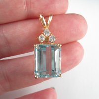 Vintage 14K 14.8 Carat Blue Topaz Diamond Pendant