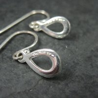 Simple Sterling Teardrop Earrings