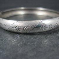 Vintage Italian Sterling Etched Bangle Bracelet 7 Inches