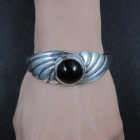 Vintage Sterling Silver Onyx Cuff Bracelet 6.25 Inches