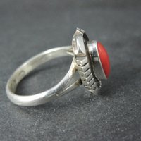 Vintage Navajo Coral Ring Sterling Silver Size 10