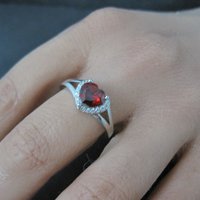Sterling Silver Garnet Heart Ring Size 8