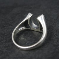 Vintage Sterling Silver Howlite Inlay Horseshoe Ring Size 8