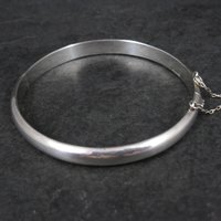 Simple Sterling Silver Hinged Bangle Bracelet 7"