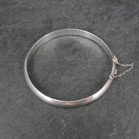 Simple Sterling Silver Hinged Bangle Bracelet 7"