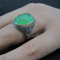 Vintage Sterling Silver Green Chalcedony Ring Size 7