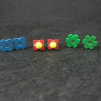1990s Avon Interchangeable Flower Stud Earrings