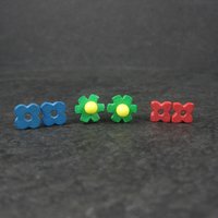 1990s Avon Interchangeable Flower Stud Earrings