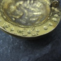 Vintage Gold Lions Head Brooch Kopi