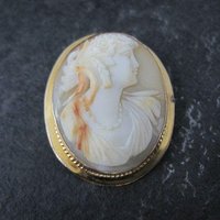 Vintage Gold Filled Carved Cameo Brooch