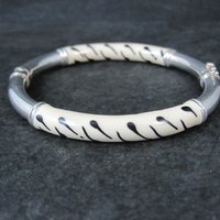 Italian Sterling Enamel Bangle Bracelet 6.5 Inches