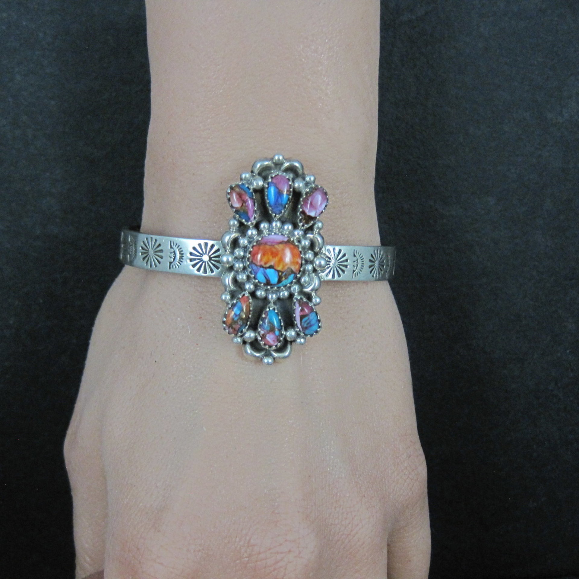 Southwestern Sterling Silver Mohave Turquoise Spiny Oyster Cuff Bracelet 6.25"