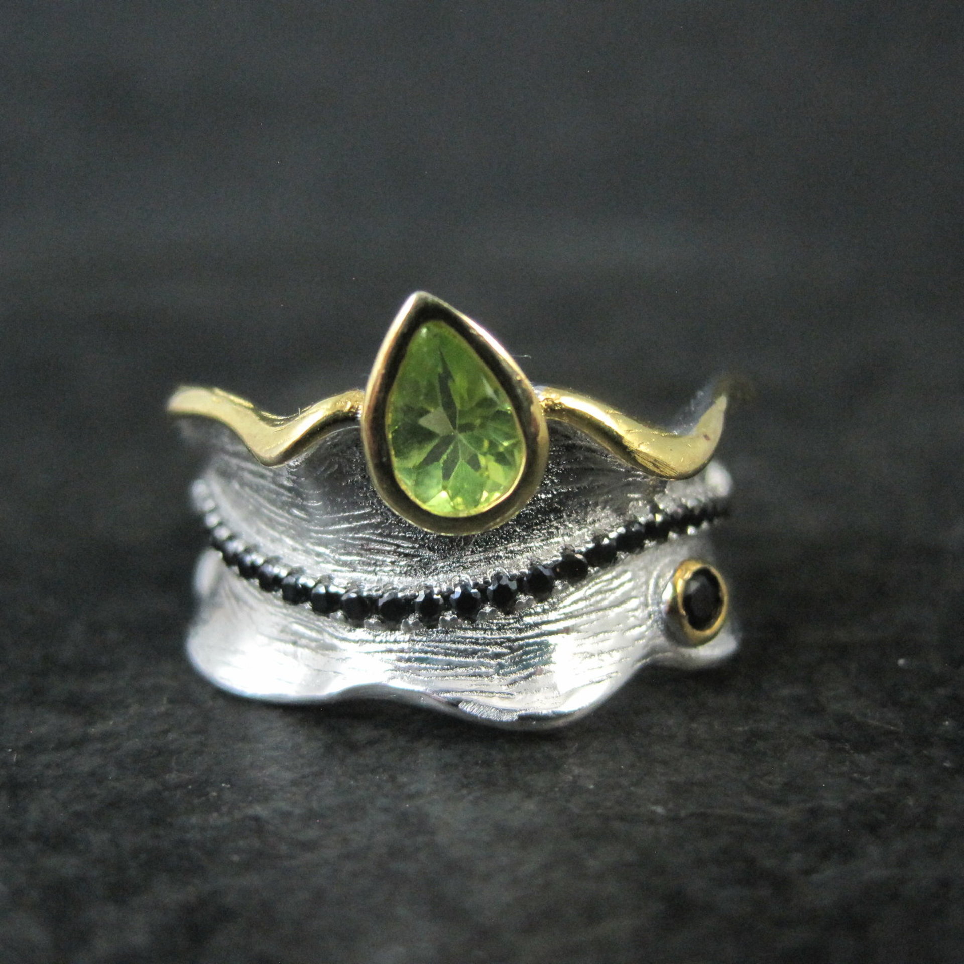Unique Peridot & Black Spinel Ring Size 7 Sterling Silver & Vermeil