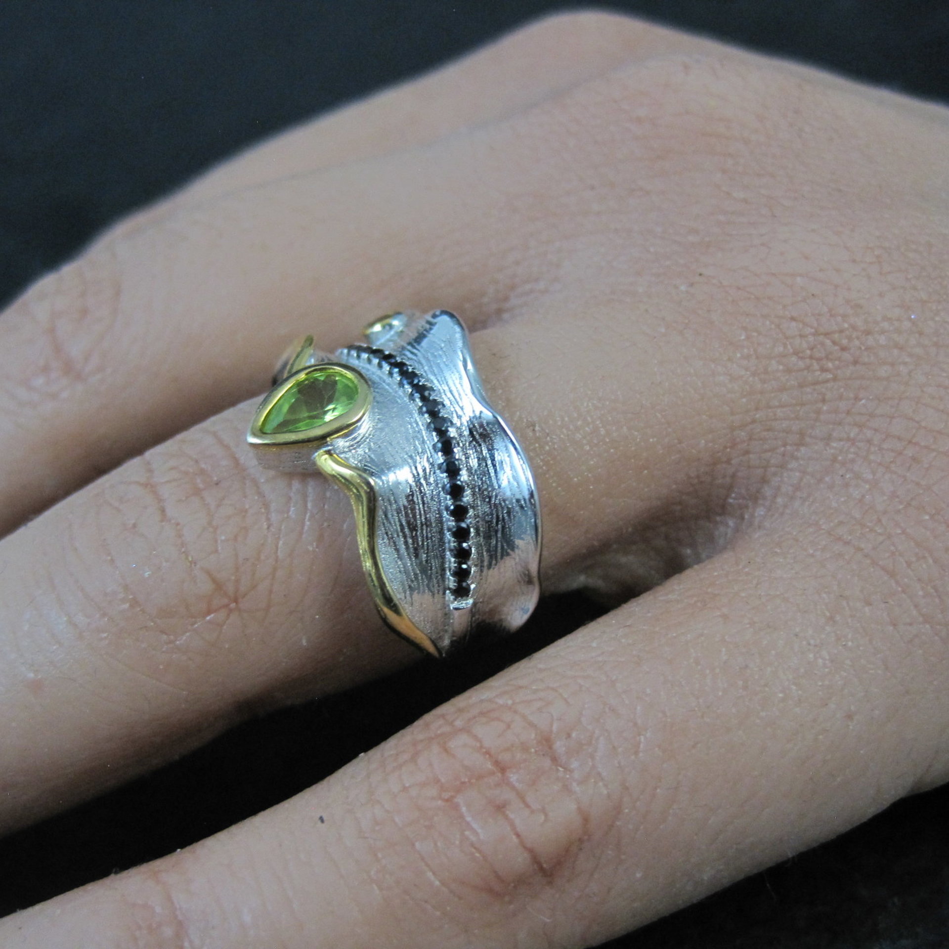 Unique Peridot & Black Spinel Ring Size 7 Sterling Silver & Vermeil