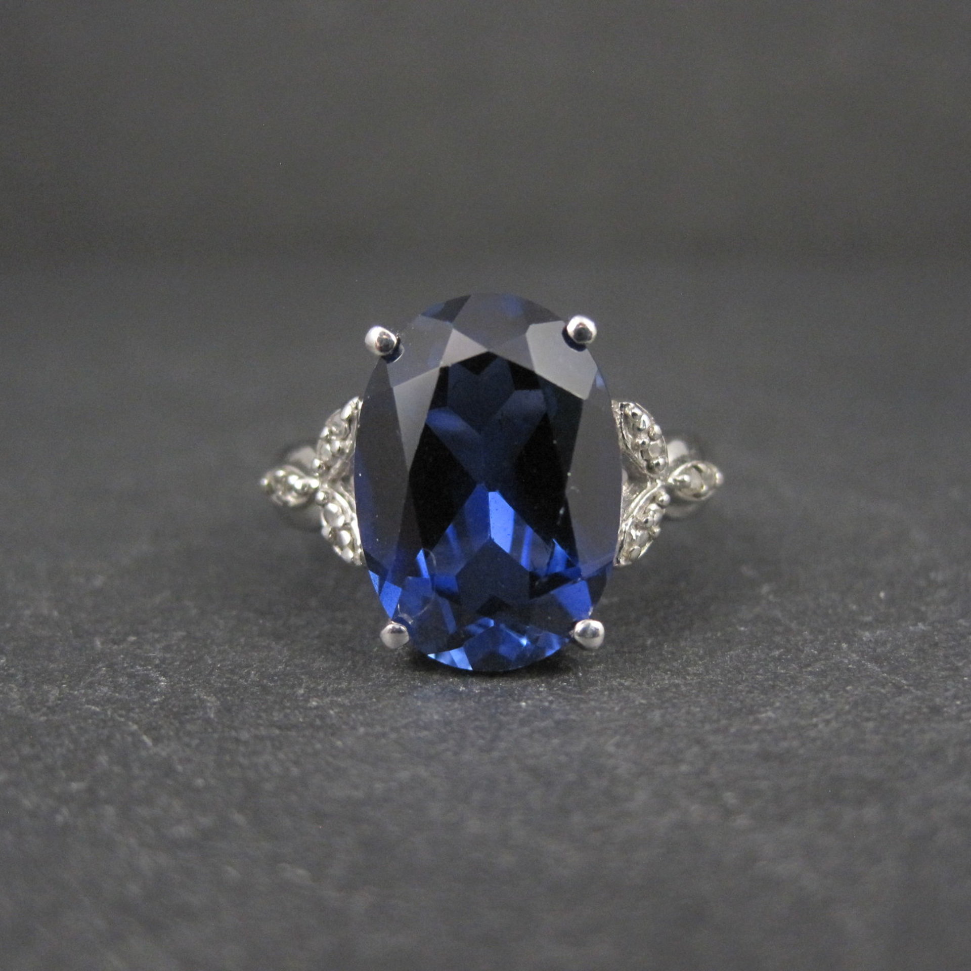 Estate 10K White Gold Sapphire and Diamond Ring Size 7
