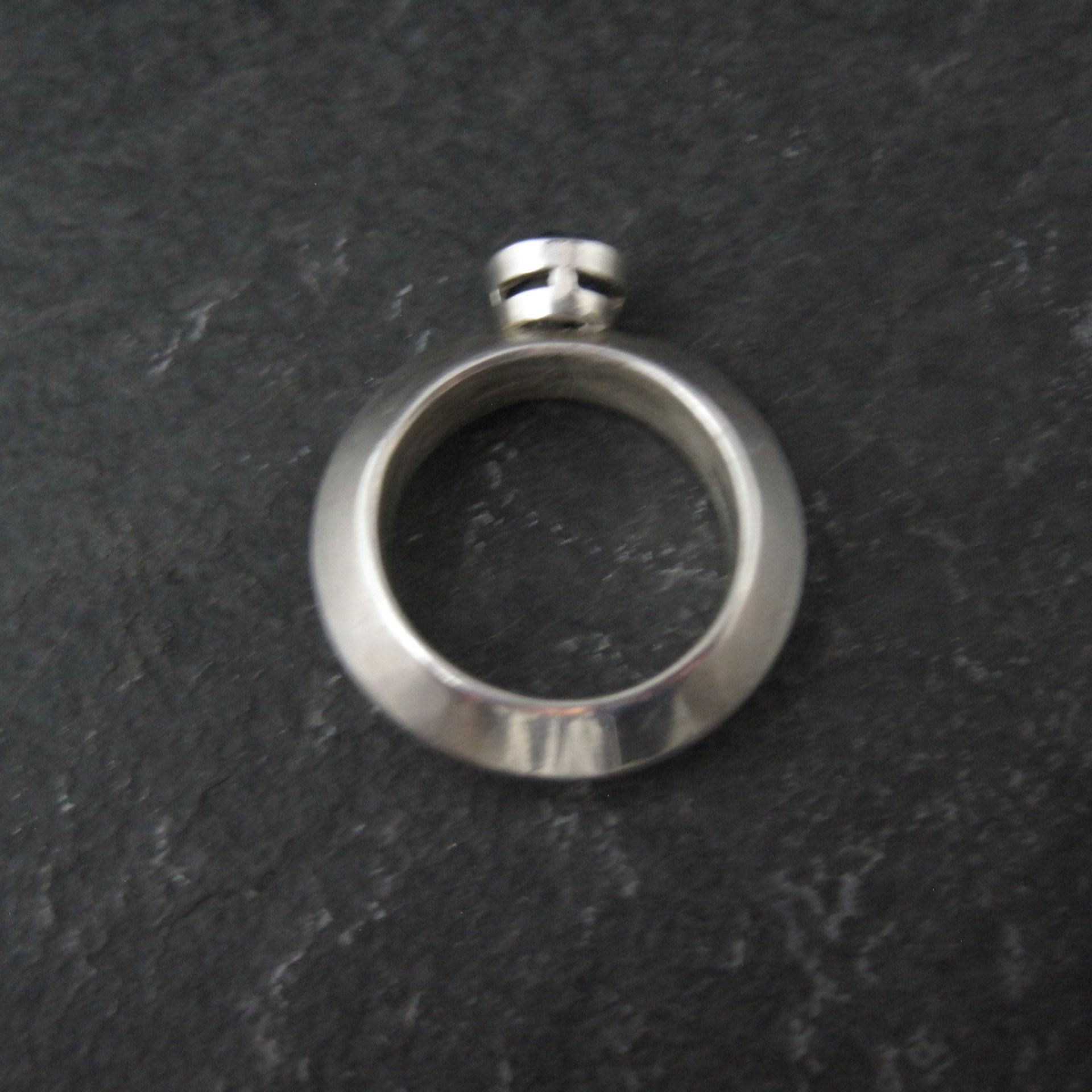 Vintage Carinated Sterling Silver Blue Spinel Ring Size 5.5